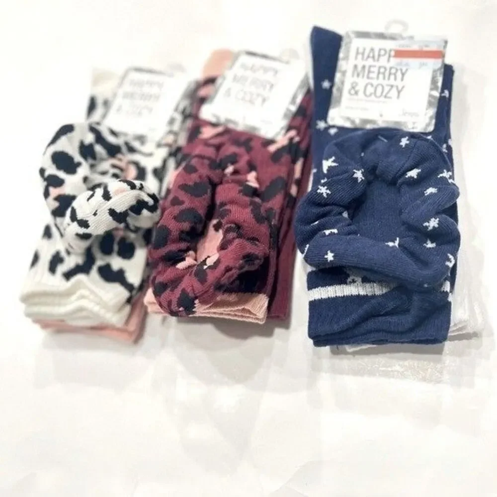 Bundle 6 socks and 3 scrunchies set Jenni  Pack Tie Dye size 9-11